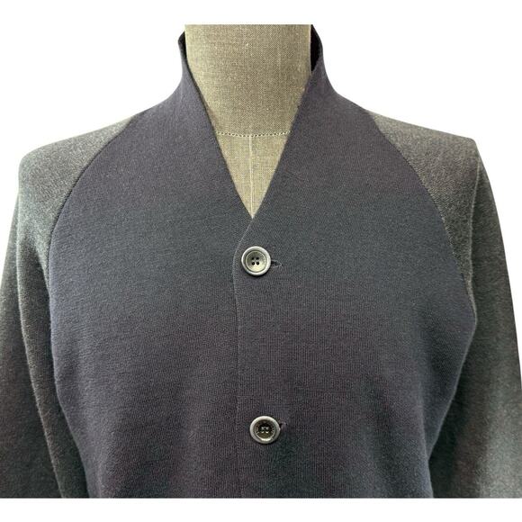 Emporio Armani Cardigan Sweater Men XL Raglan Shawl 2 Tone Navy Gray Wool Blend - Picture 2 of 11